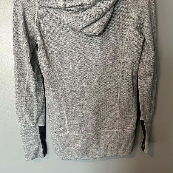 Lululemon Stride Jacket *Brushed Ghost Heathered Coal Herringbone / Coal - Picture 8 of 11
